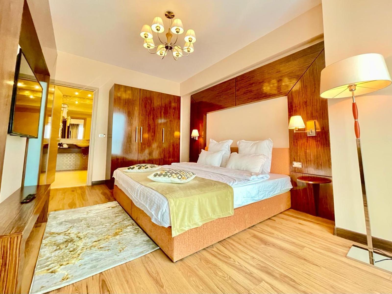 Presidential Luxury Apartments With Amazing View - Yamaluxe Bucureşti Ngoại thất bức ảnh